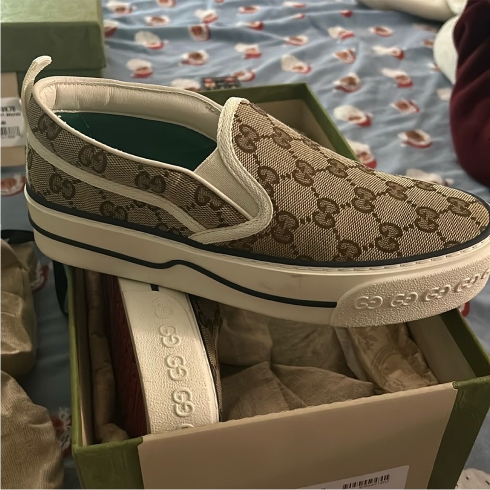 Gucci women vans
